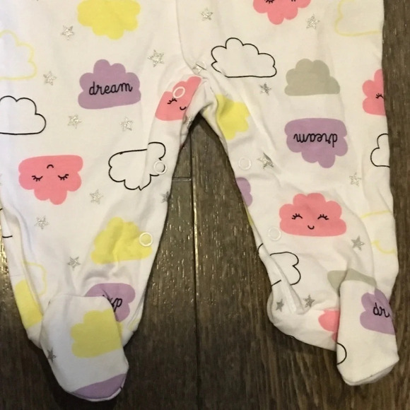 NWT Koala Baby Cloud Print Multicolor Snap Onesie Sleeper Size 3-6M - Picture 3 of 5
